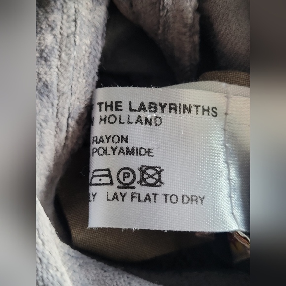 The people of the labyrinths soft velvet full length dress in size small. - Picture 4 of 7